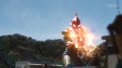 奥美迦奥特曼朱雀装甲