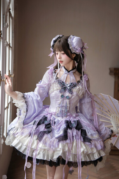 冲浪刷到了双生小熊家的新品图透，有些好看诶一整个期待住了