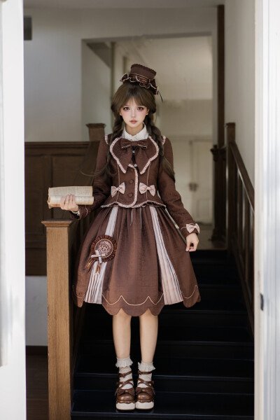 这是什么留洋归来大小姐啊，穿上简直不要太优雅呀