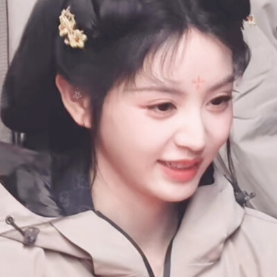 祝我家大女主开机快乐～