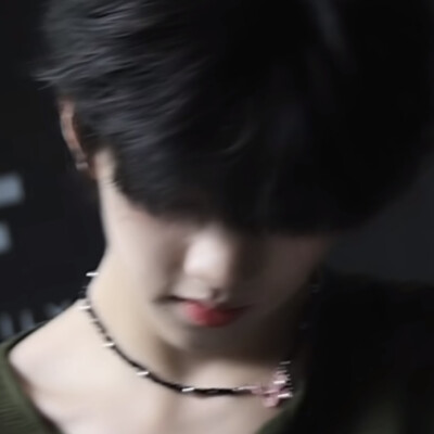 我，好喜欢这个妆造