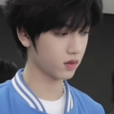 你是我的唯一呀，我们只有彼此，不要有别人好不好，你只有我，我也只有你，好吗(´-ω-`)