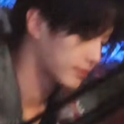 恋妹是一种美德，靳朝如是说