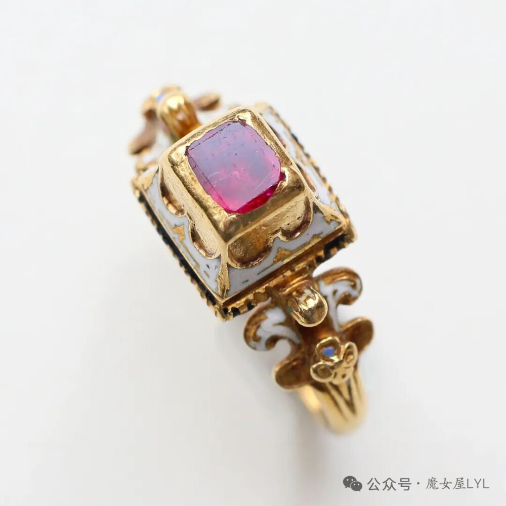 约1580-1620年 文艺复兴晚期红宝石戒指