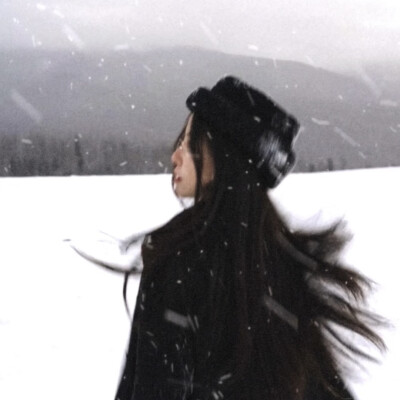 雅雅的图（拿图收藏点赞关注 白嫖滚）