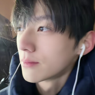 天太冷我需要一个爱人