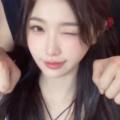 好久不见，这个穿个帅考完四六级回归了（特色依旧是都调过，熟悉的配方，食用请收单(´･ω･`)！！