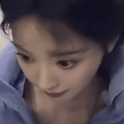 我的春天不在深闺不肯为谁展愁眉