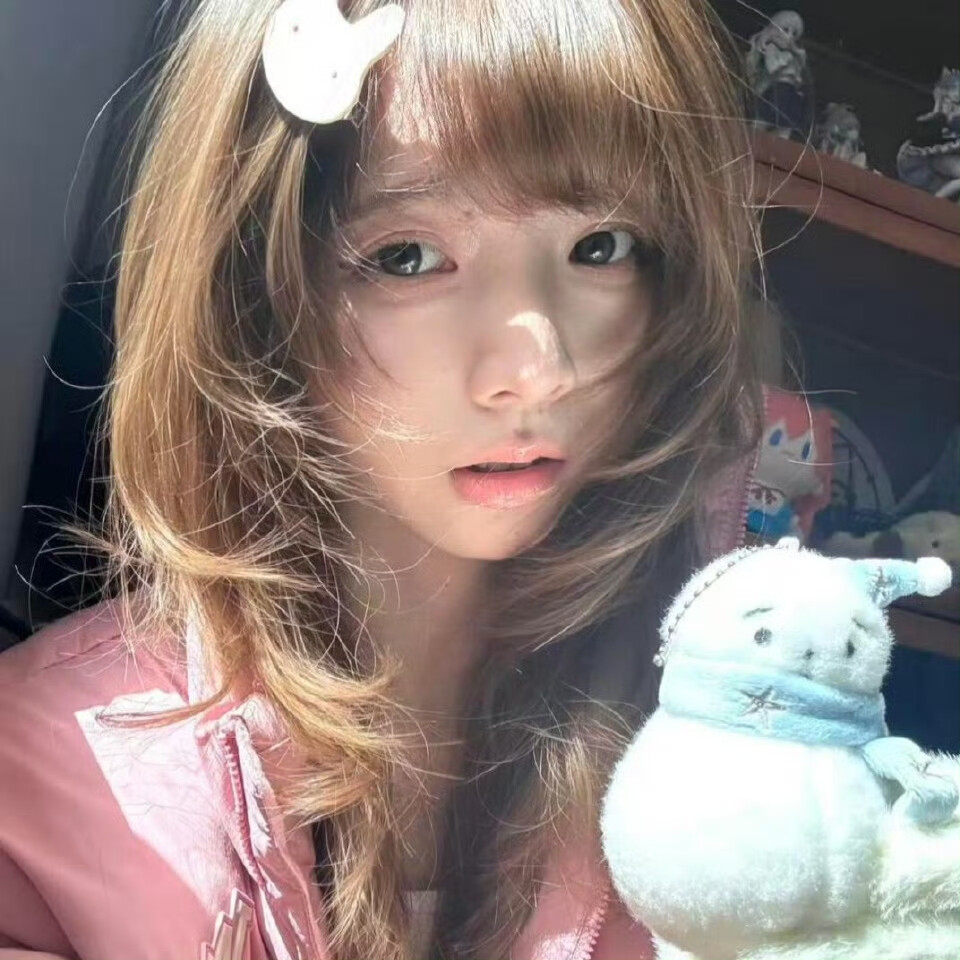 ❤️巴卡茶旅❤️＃生命力女生头像 ​​​＃Wechat氛围感女头＃夏日头像＃自由感＃自然系＃蝴蝶女孩头像＃艺术感头像＃胶片感头像＃复古＃棕色系