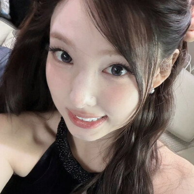 我特别喜欢这组黑裙有人懂我吗