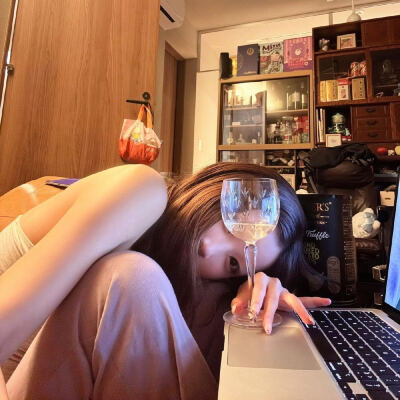 女生头像背景图搭配