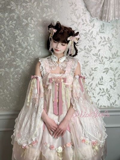 蝶语的设计师好像我肚子里的蛔虫一样，太对我胃口了