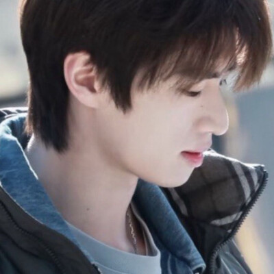 这个穿个帅要跟你们所有人说好久不见TT依旧都调了还是还是那个味道，请食用！