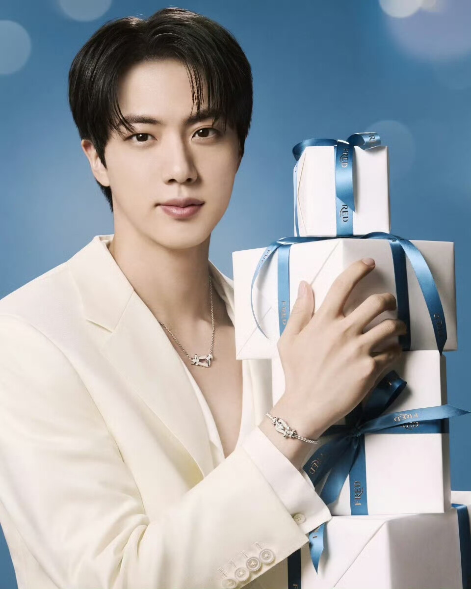 251212
金硕珍更新ins