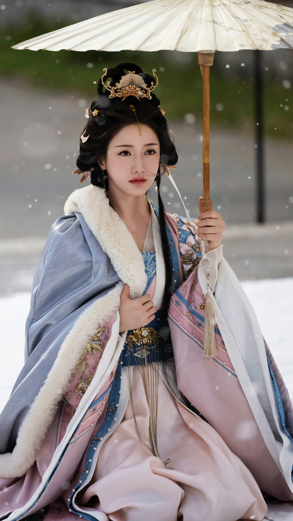 平凝有令 姜贞羽