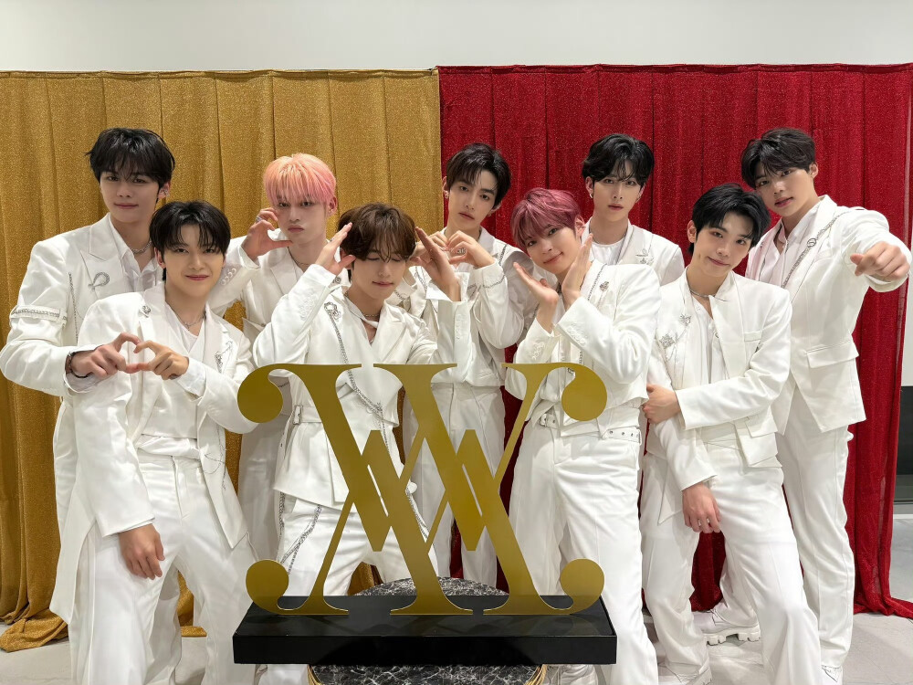 ZEROBASEONE ZB1 章昊