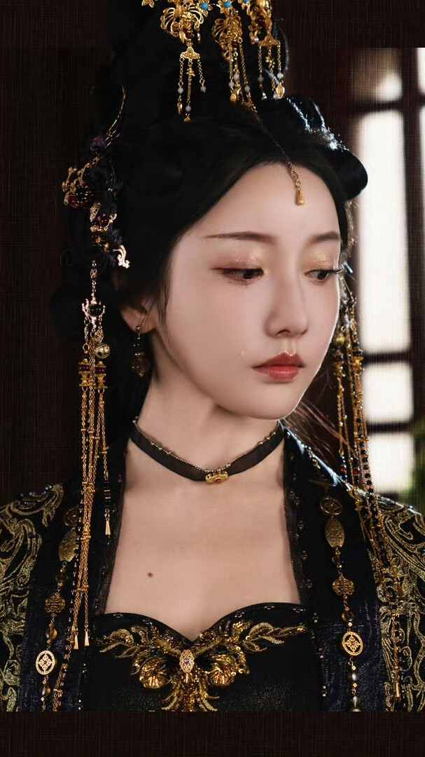 平凝有令 姜贞羽