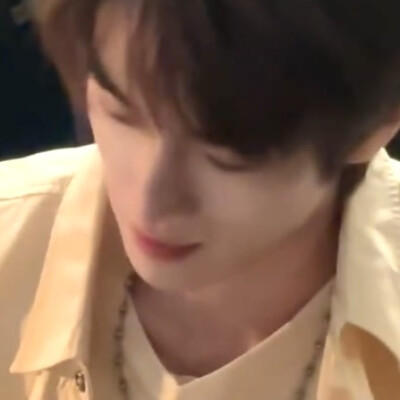 当你说夜深你睡不着