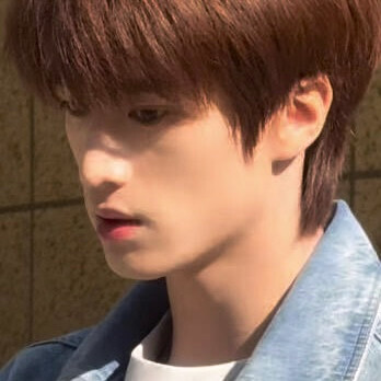 就这样抽空截一下这个小桉桉！嗯对