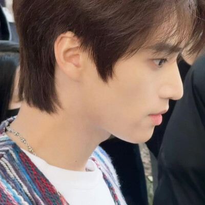 就这样抽空截一下这个小桉桉！嗯对