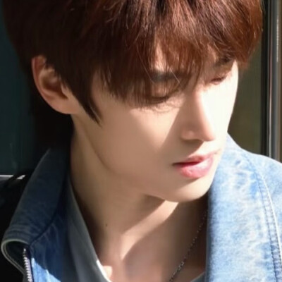 就这样抽空截一下这个小桉桉！嗯对