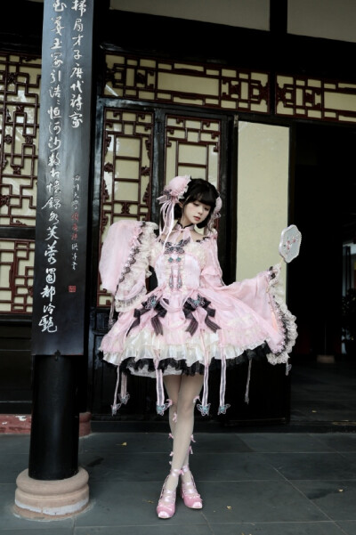 双生小熊家也太会出裙子了吧，这个新品设计简直不要太绝