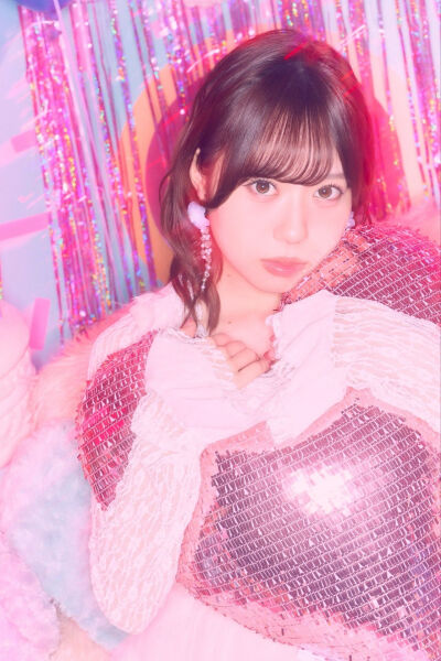 伊达小百合歌手出道迷你专辑2026年3月25日发售
「伊达小百合迷你专辑《Party! Party!!Party!!》发售活
动」