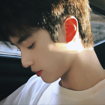 你打给我的地方离杭州那么近又那么远