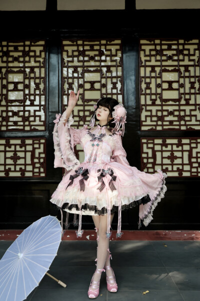 双生小熊家也太会出裙子了吧，这个新品设计简直不要太绝