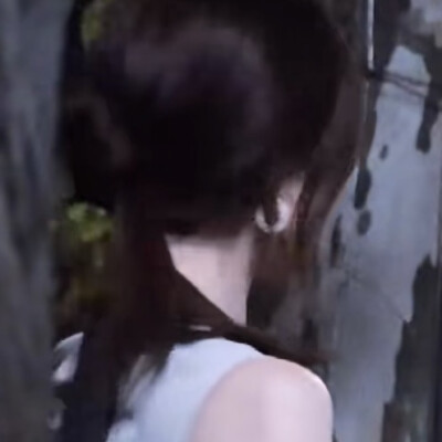 好喜欢这种背影上头呀zZ