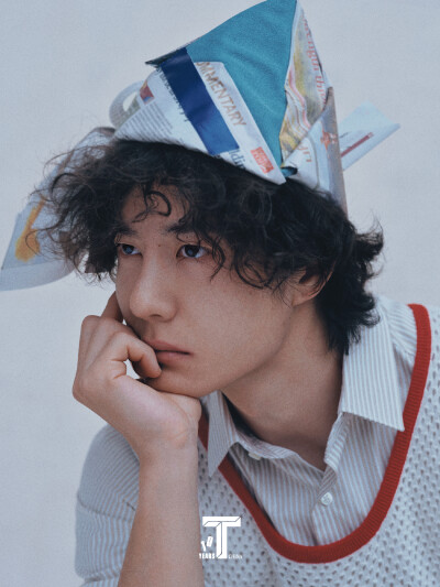 #王一博T锦绣12月刊封面#
#王一博纯粹素颜杂志大片#
#王一博一个人的狂欢杂志大片# ​​​