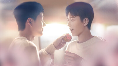 一个人为什么会喜欢喜欢上另一个人，至少不要那么喜欢吧，只是在自己头上犁拴缰.
我想带一人回云深不知处，带回去藏起来.
等待这个词其实很迷人，如果有谁愿意为你等待那一定是很幸福的，不管是家人还是爱人。虽然我…