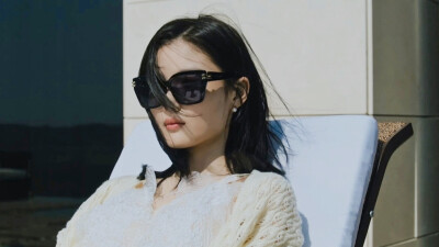 《亲爱的X》白雅珍（金裕贞饰）