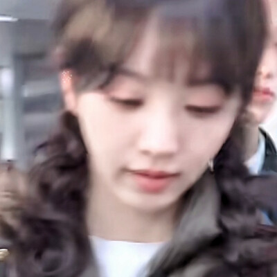 上天下地再也找不出第二个和你一样萌的人