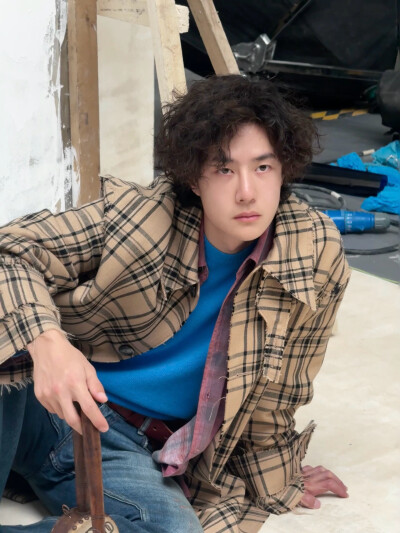 #王一博[超话]# · #王一博T锦绣12月刊封面#
整点小实况[收到]@UNIQ-王一博 ​​​