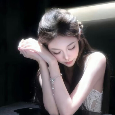 女生头像背景图搭配