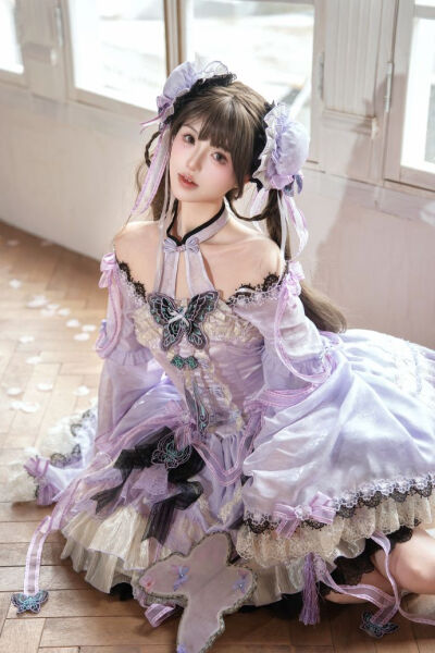 哇塞，晓梦蝶也太有设计理念了吧！
真的很让我心动唉～