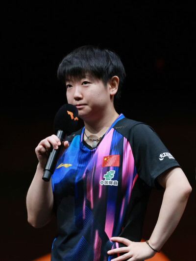 孙颖莎因伤退赛