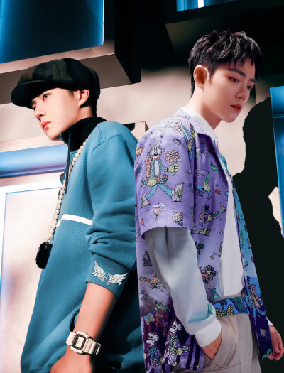 一个人为什么会喜欢喜欢上另一个人，至少不要那么喜欢吧，只是在自己头上犁拴缰.
我想带一人回云深不知处，带回去藏起来.
等待这个词其实很迷人，如果有谁愿意为你等待那一定是很幸福的，不管是家人还是爱人。虽然我…