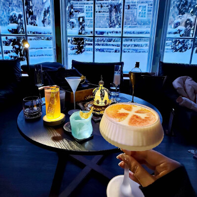 图源ks：偷喝汽水