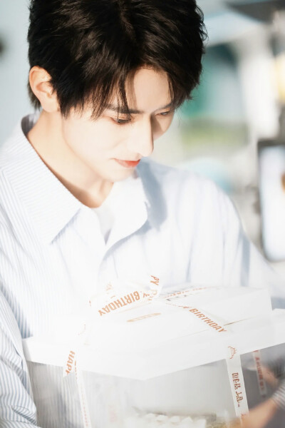 这个家我罩了 江跃辰