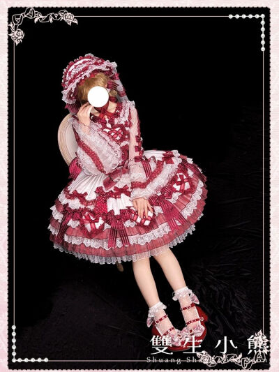 我丢我丢～这小花嫁也太美貌了叭，真的太美了太喜欢了