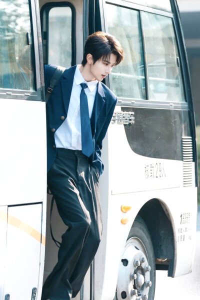 这个家我罩了 江跃辰