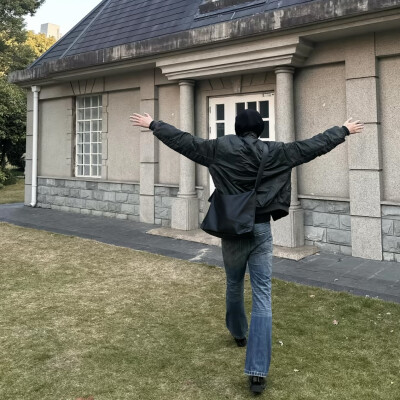 男生头像
人最后的顿悟就是什么都可以失去
