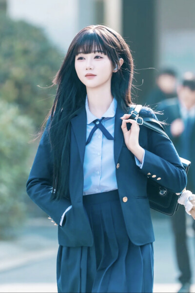 这个家我罩了 苏以烬