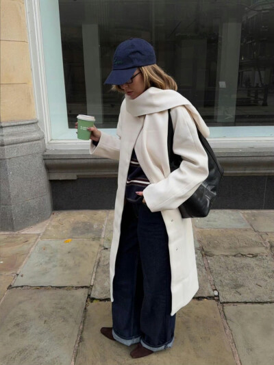 BY爱喝可乐的古娜小姐