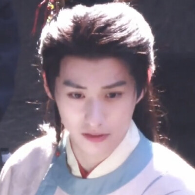 是谁在花港观鱼 而我在看你