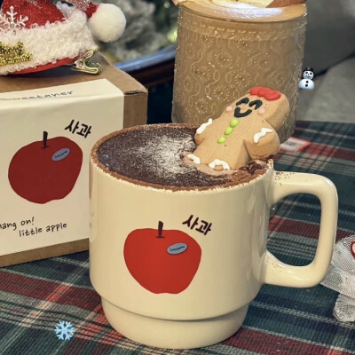 ian
我的爱就像圣诞树顶的星星
装饰到最后才能够献上真心。 