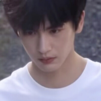 我谁也没等谁也不会来