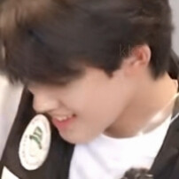 我一直很想，经常想，总想问你，我这个人，有没有开始对你产生一点意义。